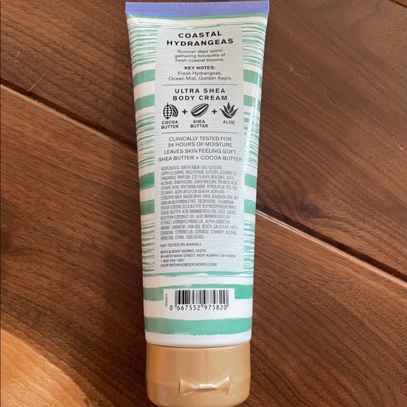 🦩🦩🦩Brand New Bath and Body Works Coastal Hydrangea Body Cream - Picture 2 of 2